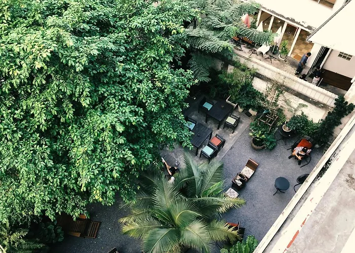 Yim Yam & Garden Albergue